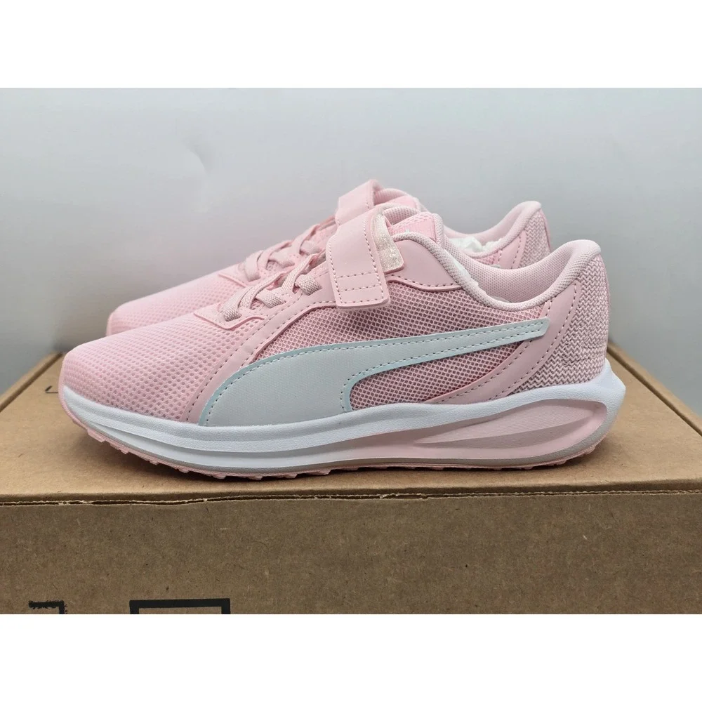 NEW Puma Children's‎ Twitch Runner Sneakers - Color Pink/White - Size 3 Child